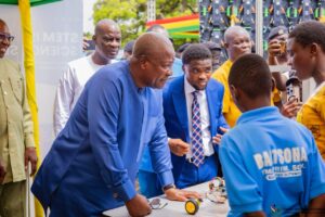 Portable lab unveiled for basic schools – STEM Box to break barriers in science education